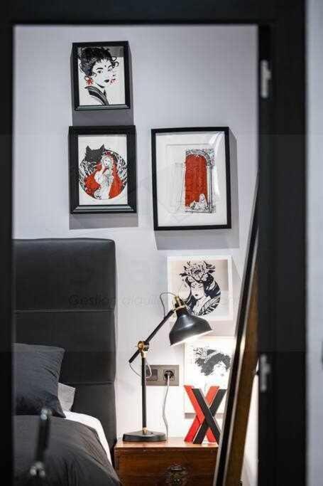 Chambre Noir Apartamento Oviedo Dış mekan fotoğraf